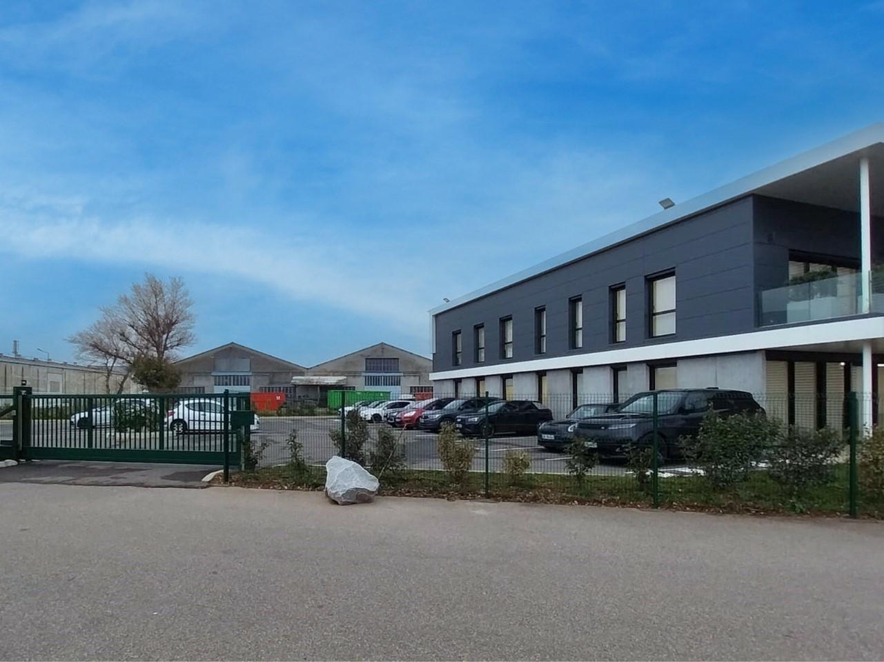 Local d'activité Meyzieu 203m² Location local d'activité Meyzieu Rhône OLACT2529228 2